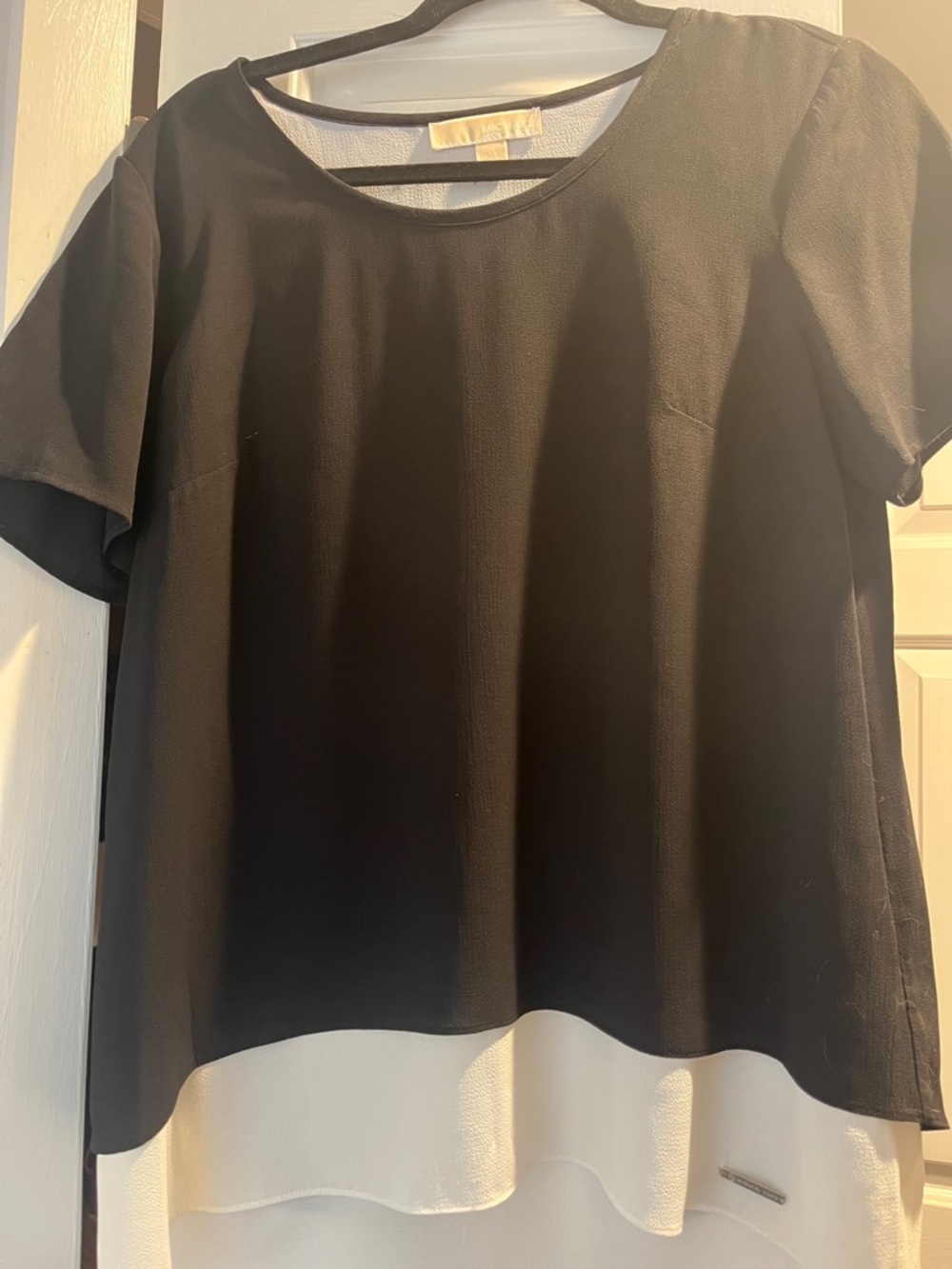 Michael Kors Black and White Short Sleeve Layered Blouse size M EUC